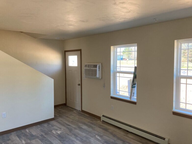 Building Photo - 1058 Egg Harbor Rd