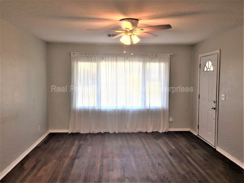 Building Photo - 3912 NW 32nd St