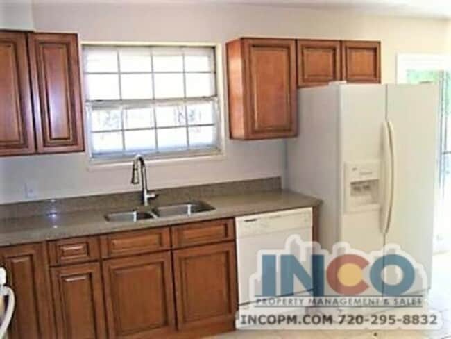 Building Photo - 5300 Troy St