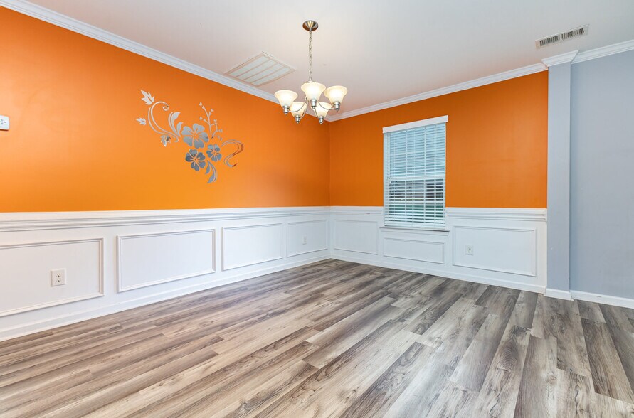 Building Photo - 9702 Pond Vista Ct