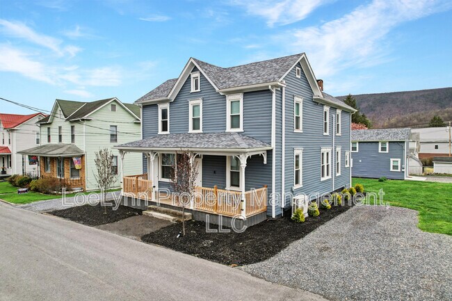 Building Photo - 14208 Temple St