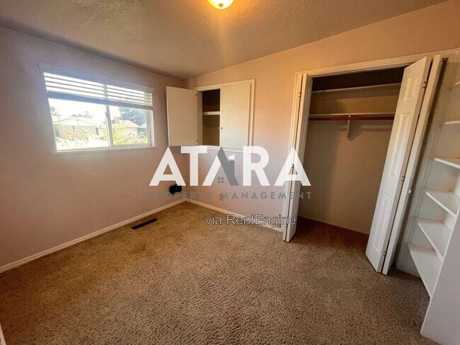 Building Photo - 618 W Anderson Ave