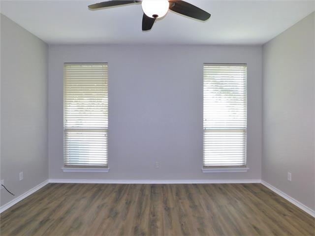 Building Photo - 3324 Hornbeam St