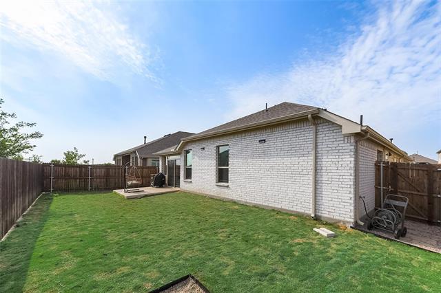 Building Photo - 814 Bluewood St