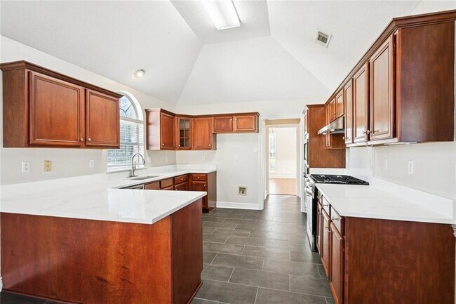 Building Photo - 158 Woodruff Dr