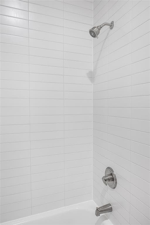 Building Photo - 702 40th St