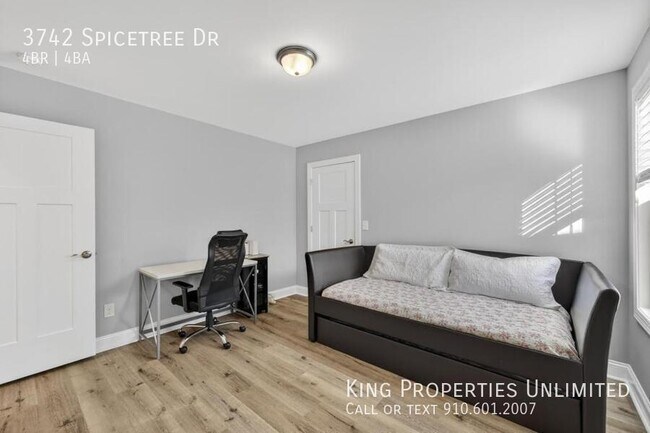 Building Photo - 3742 Spicetree Dr