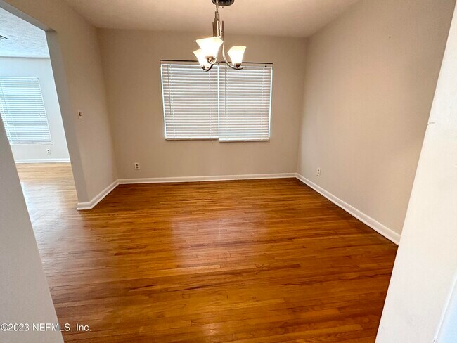 Building Photo - 5093 Ortega Cove Cir