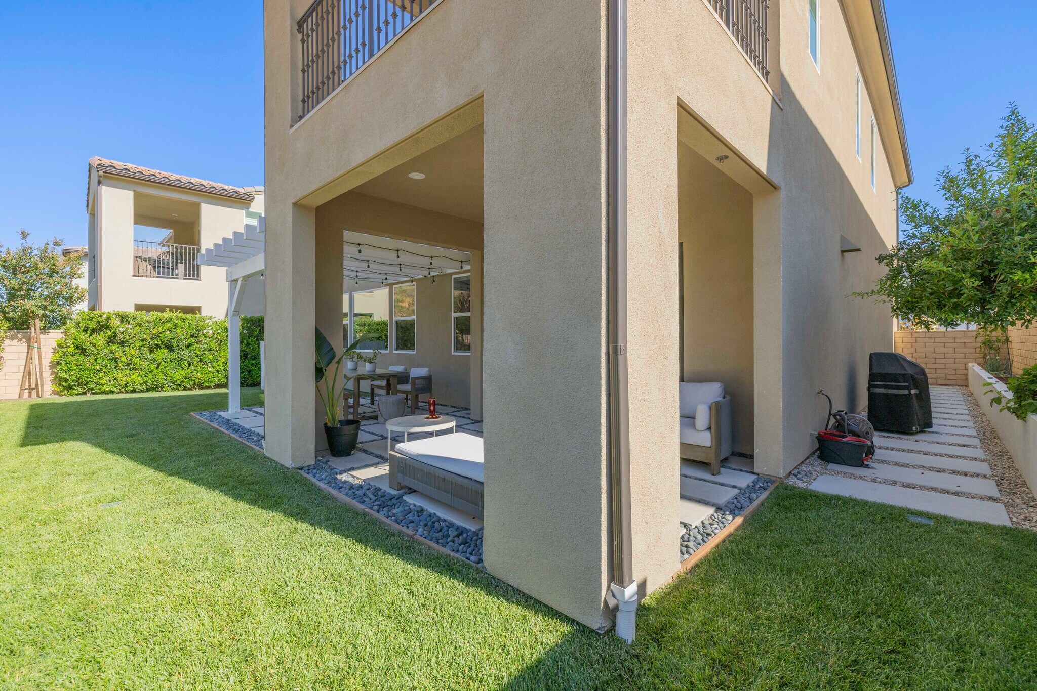 Building Photo - 19212 Blackthorn Dr