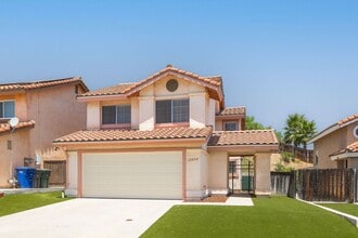 Building Photo - Spacious 3-Bedroom Home In the Community of Montecito, Rancho San Diego!