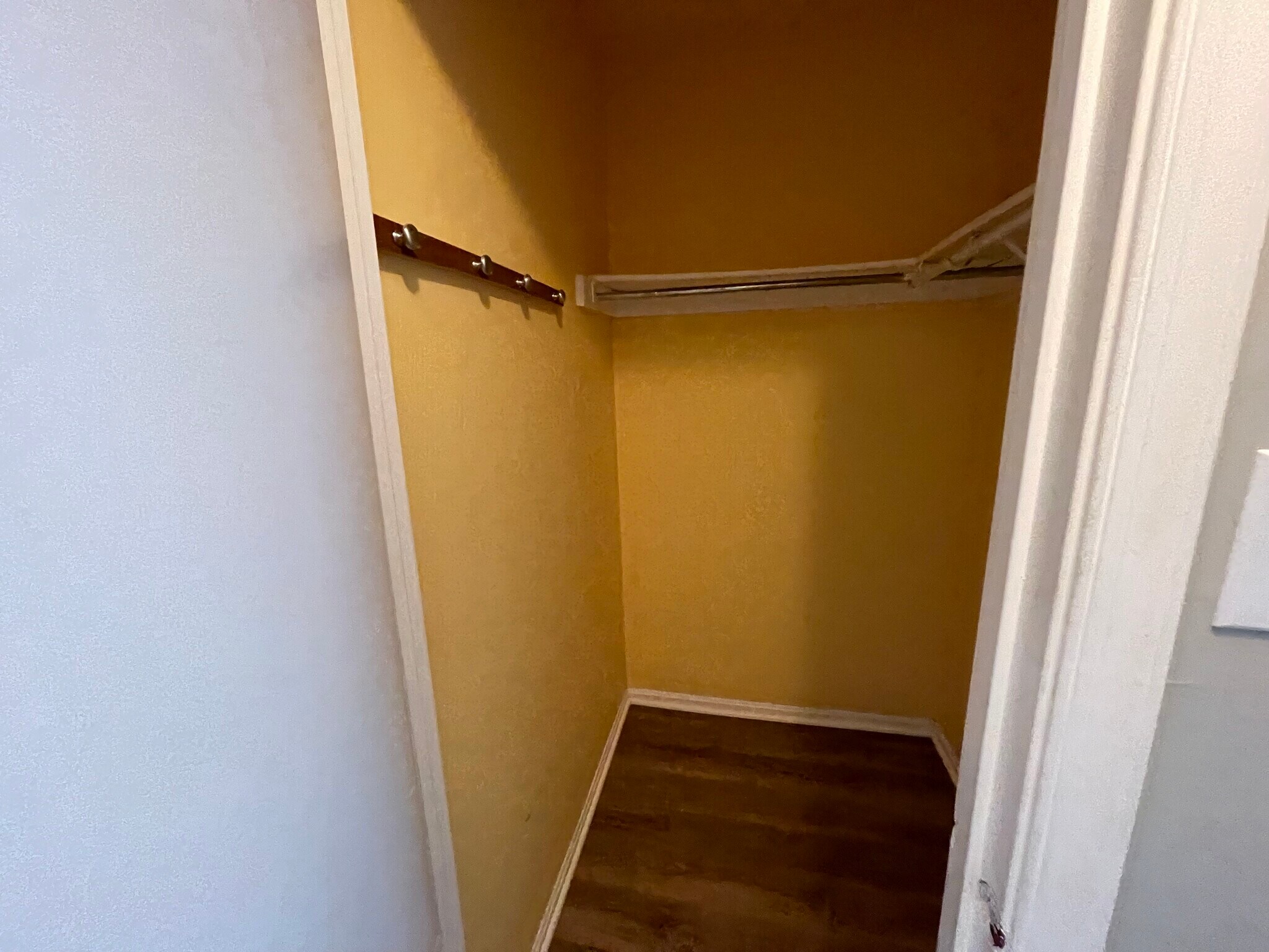 Building Photo - 12211 Stevenson Ct