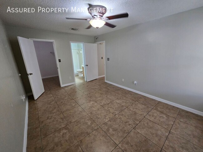 Building Photo - 4878 S Semoran Blvd