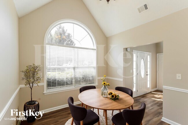 Building Photo - 1173 Round Table Ln