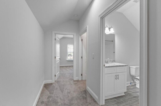 Building Photo - Desirable Crooked Creek home in Monticello...