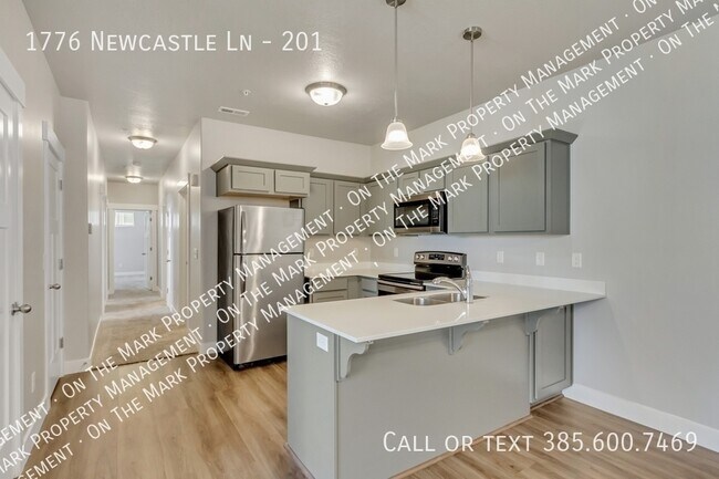 Building Photo - 1776 W Newcastle Ln