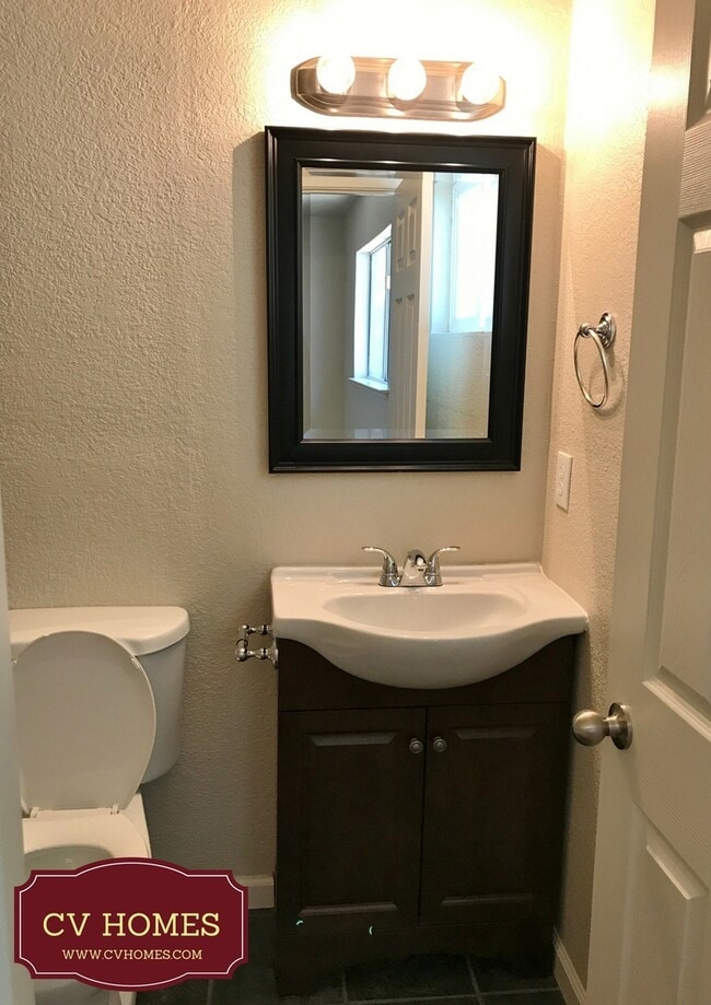 Building Photo - APPLY FOR THIS BEAUTIFUL HOME TODAY! (Avai...