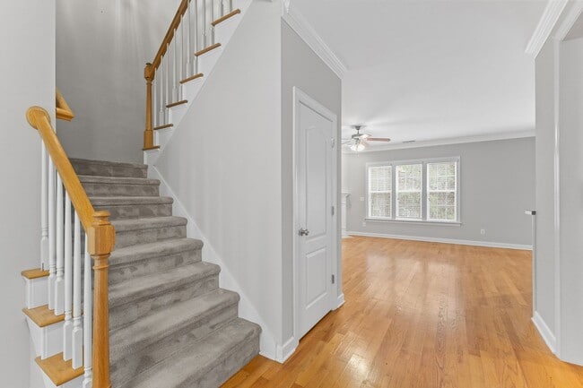 Building Photo - **3bd/2.5ba Townhome in Magnolia Woods**