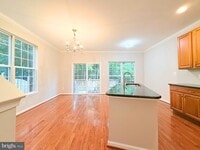 Building Photo - 1274 Vintage Pl
