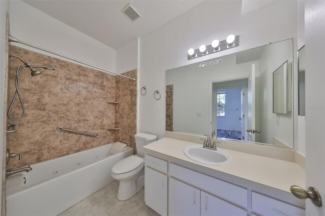 Building Photo - 633 Tremont Greens Ln