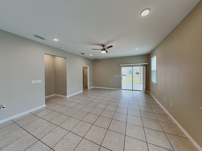 Building Photo - 1403 Flatwood St