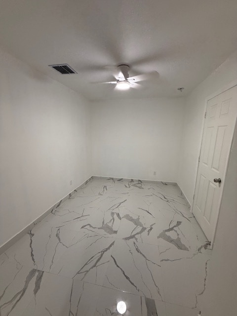 Building Photo - 5962