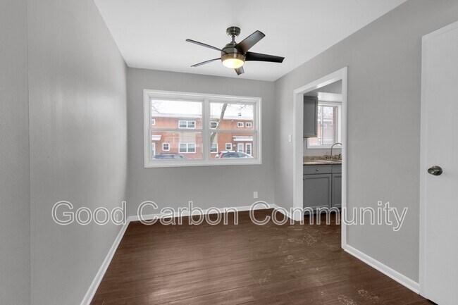 Building Photo - 15 Janice St