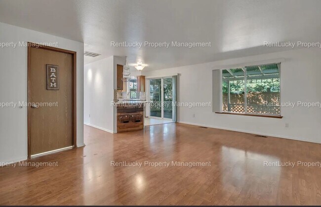 Building Photo - Beautifully Maintained 3-Bedroom Home in P...