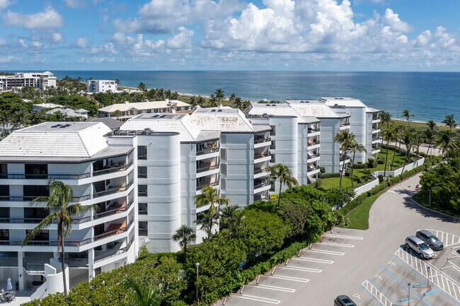 Building Photo - 120 S Ocean Blvd