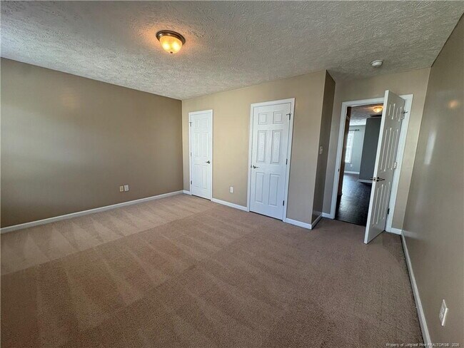 Building Photo - Experience Elegance: 4-Bedroom Gem with Granite Charm on Beaubien Drive