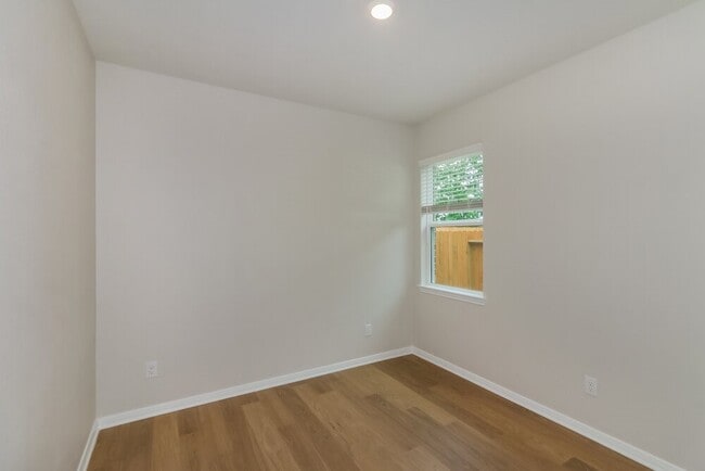 Building Photo - 420 San Miguel Crk Dr