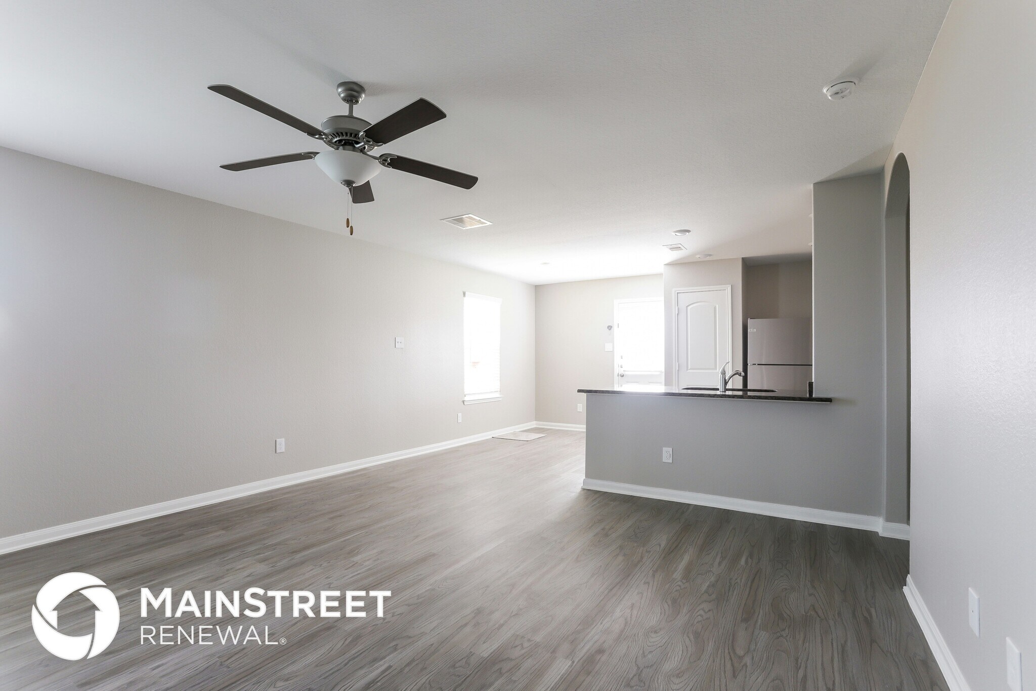 Building Photo - 25221 Dickens Dr