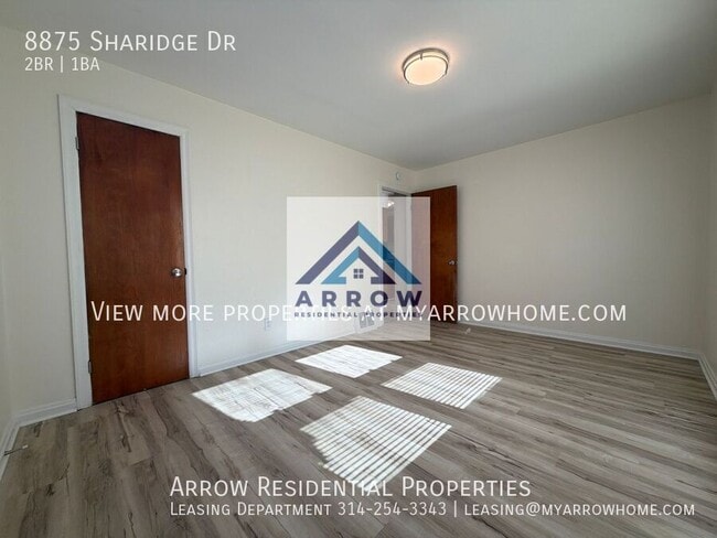 Building Photo - 8875 Sharidge Dr