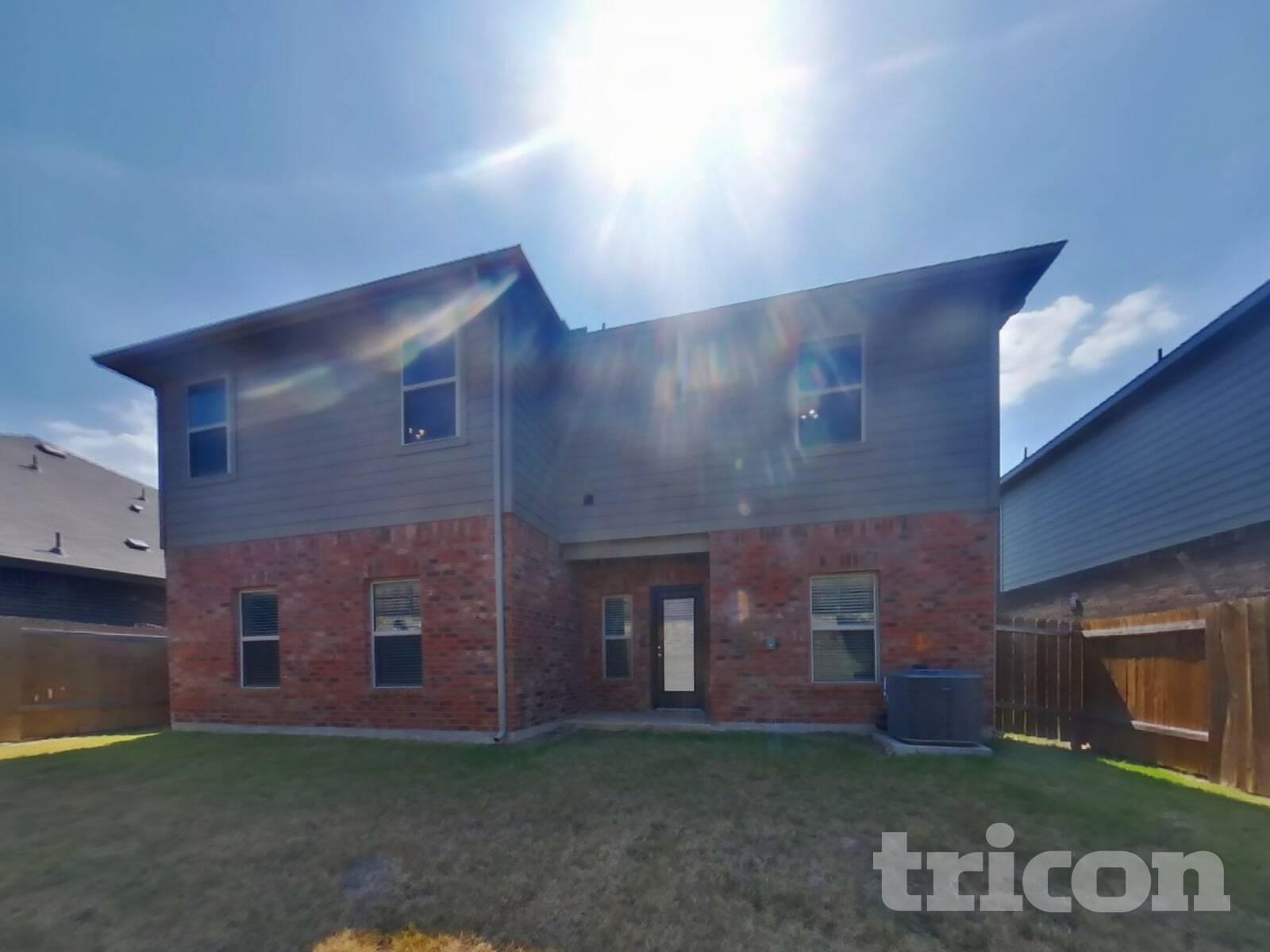 Building Photo - 5300 Persimmon Dr