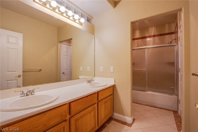 Building Photo - 6637 Coronado Palms Ave