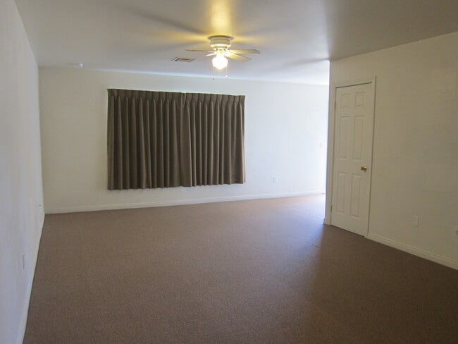 Building Photo - 29840 Landau Blvd