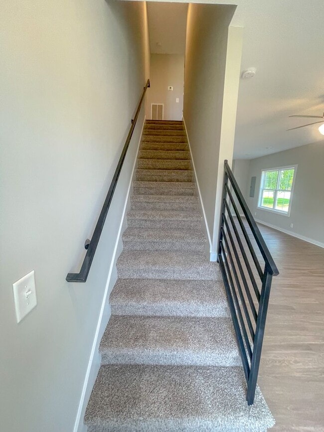 Building Photo - Brand New Home