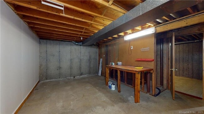 Building Photo - 114 Cottonwood Rd