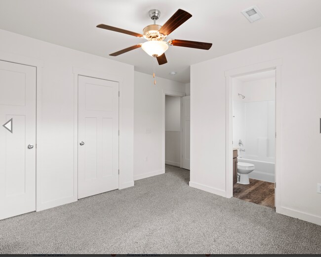 Building Photo - Lovely 3 bedroom, 3.5 bathroom townhome in Herriman!