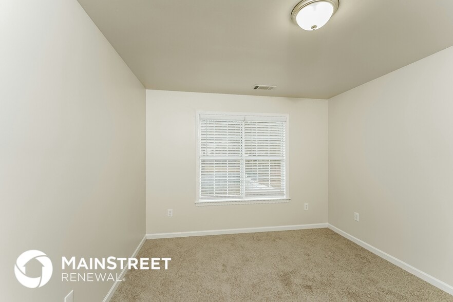 Building Photo - 6062 Overlook Ln