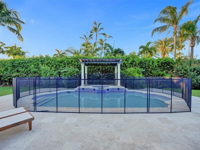 Building Photo - 12401 SW 77th St