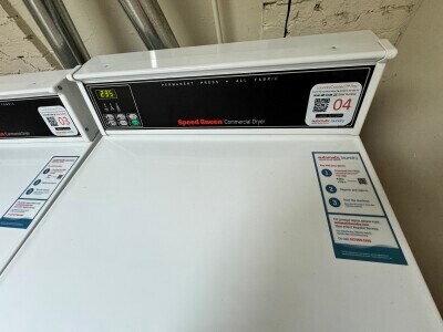 Building Photo - 448 Park Dr