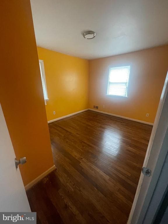 Building Photo - 6837 Glenwood Ct