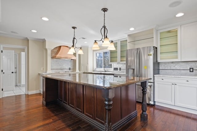 Building Photo - 5799 Blandford Ct