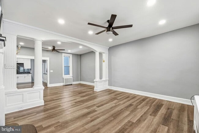 Building Photo - 3045 Weikel St