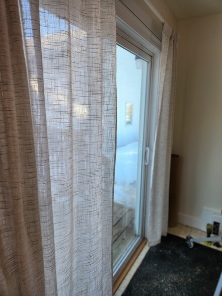 entrance into kitchen - 115 Center Rd