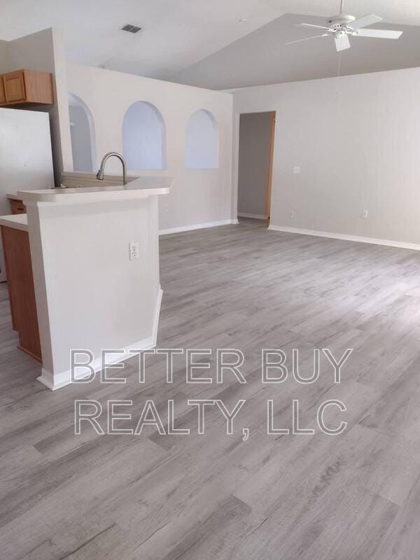 Building Photo - 28 Princess Dolores Ln