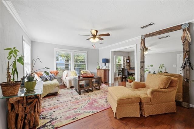 Building Photo - 108 W Heard St