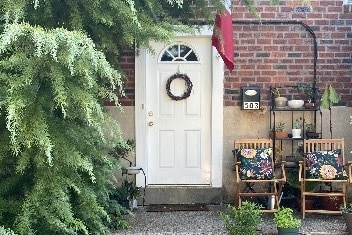 Patio - 503 N Jackson St