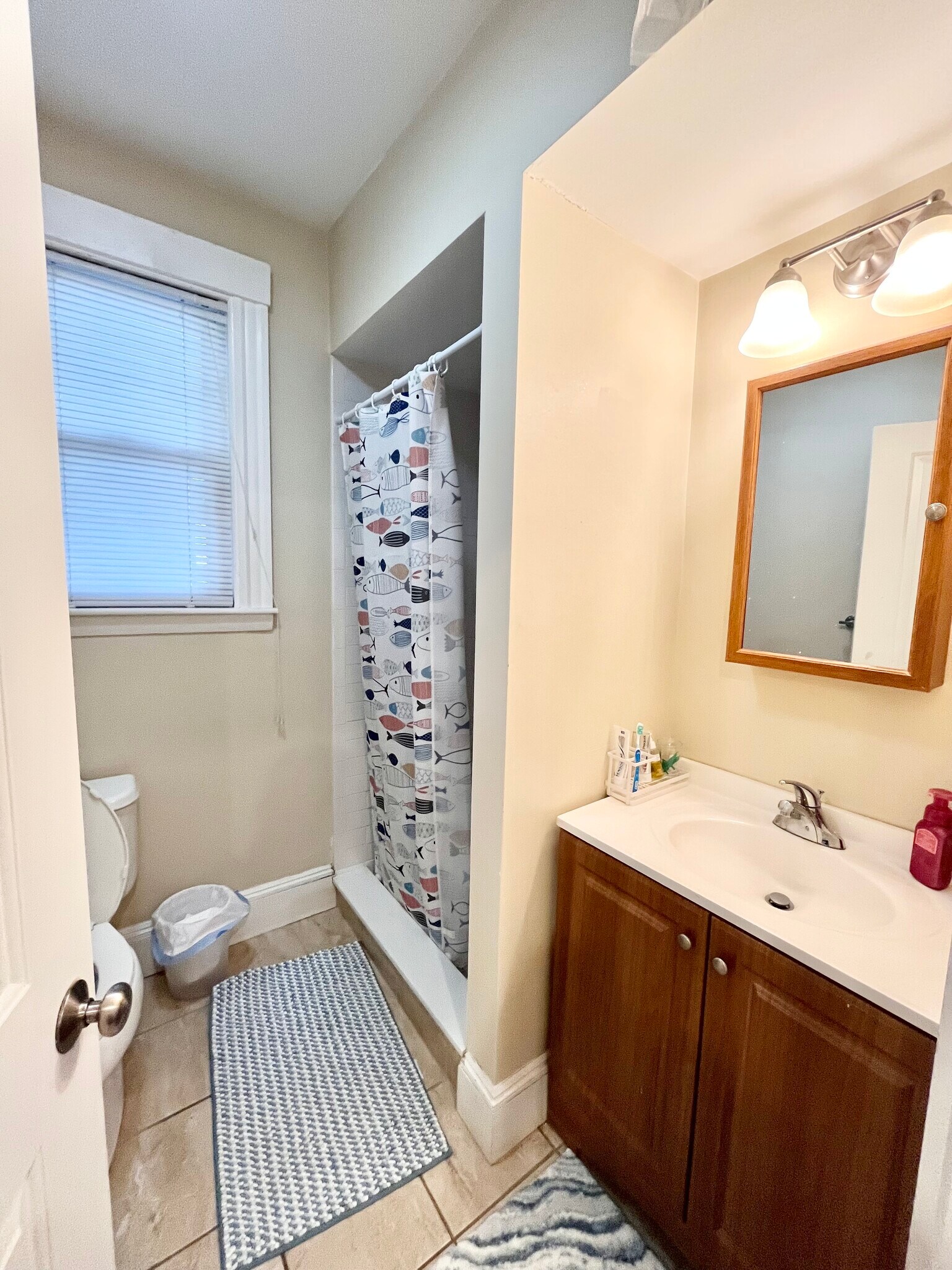 Building Photo - 58 Atkins St