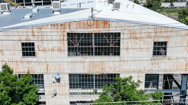 Building Photo - 3377 Blake St